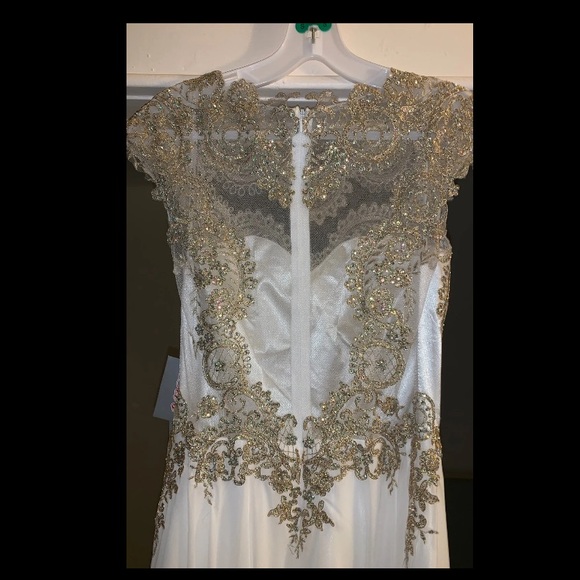 Prom; pageant , etc Dress - Picture 6 of 8